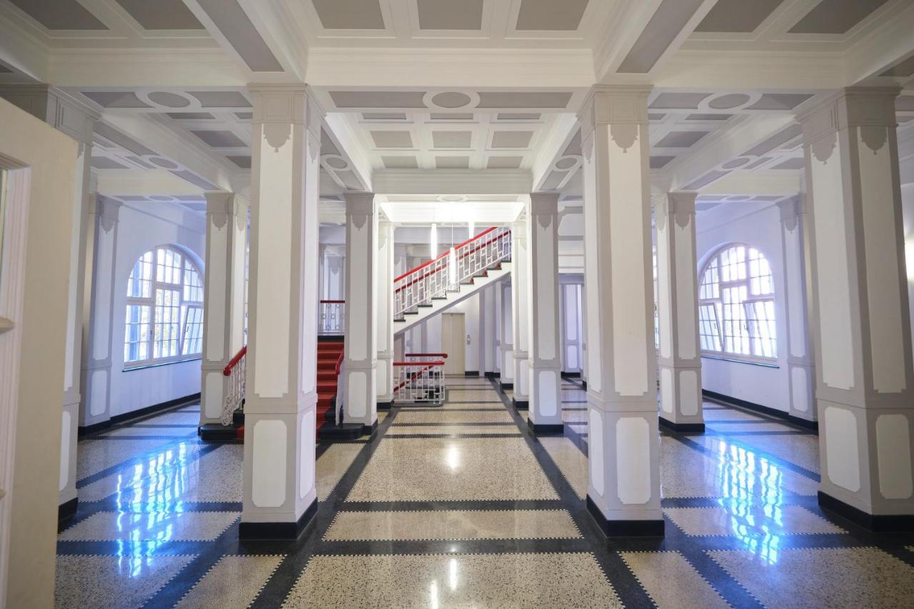 Historisches Deluxe Apartment Im Marianum Neuss Kültér fotó