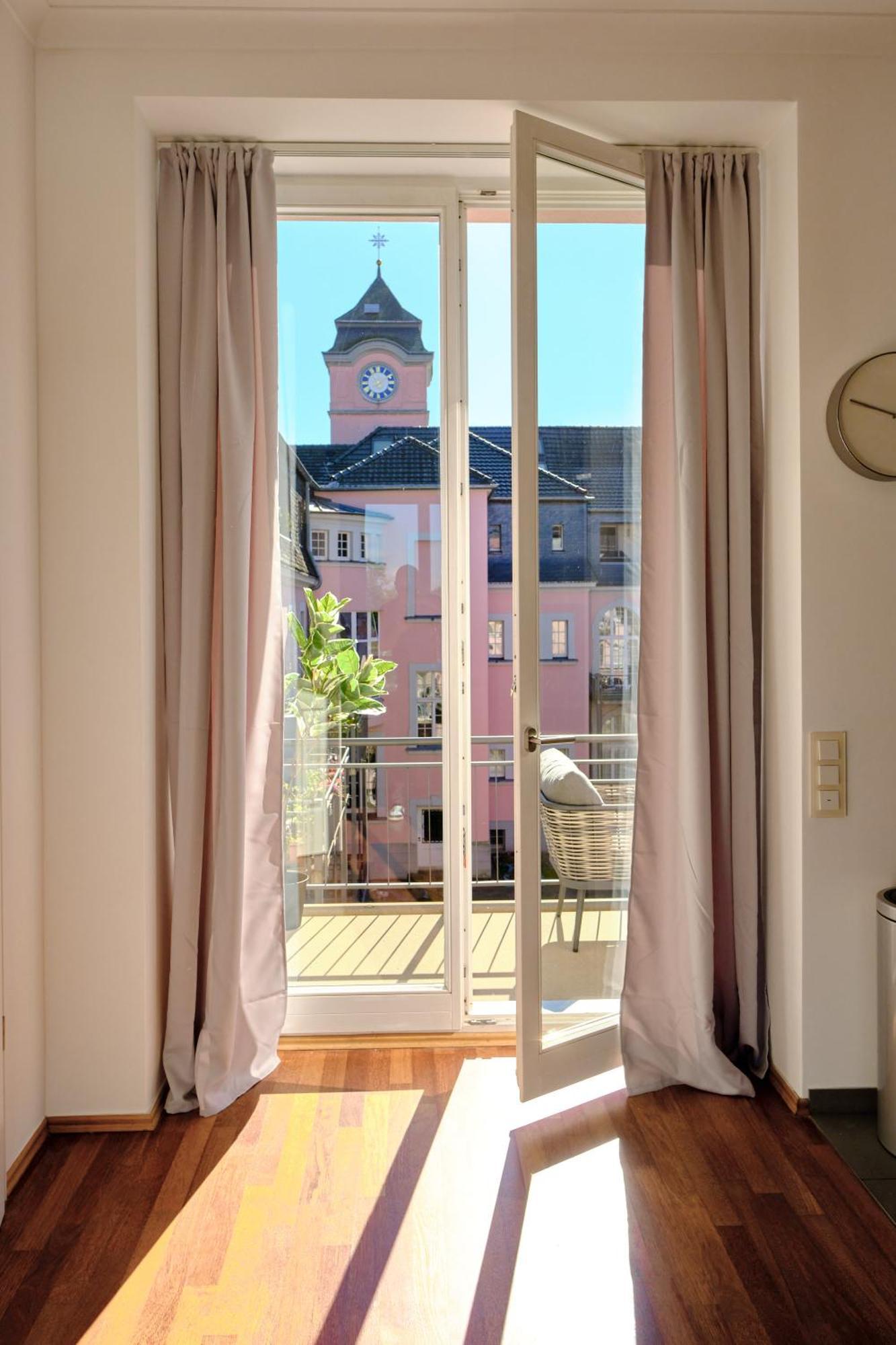 Historisches Deluxe Apartment Im Marianum Neuss Kültér fotó